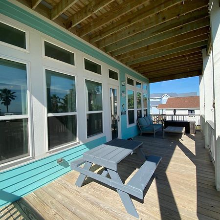 Beachside Paradise Retreat With Luxury Villa Galveston Bagian luar foto