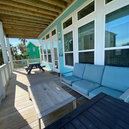 Beachside Paradise Retreat With Luxury Villa Galveston Bagian luar foto